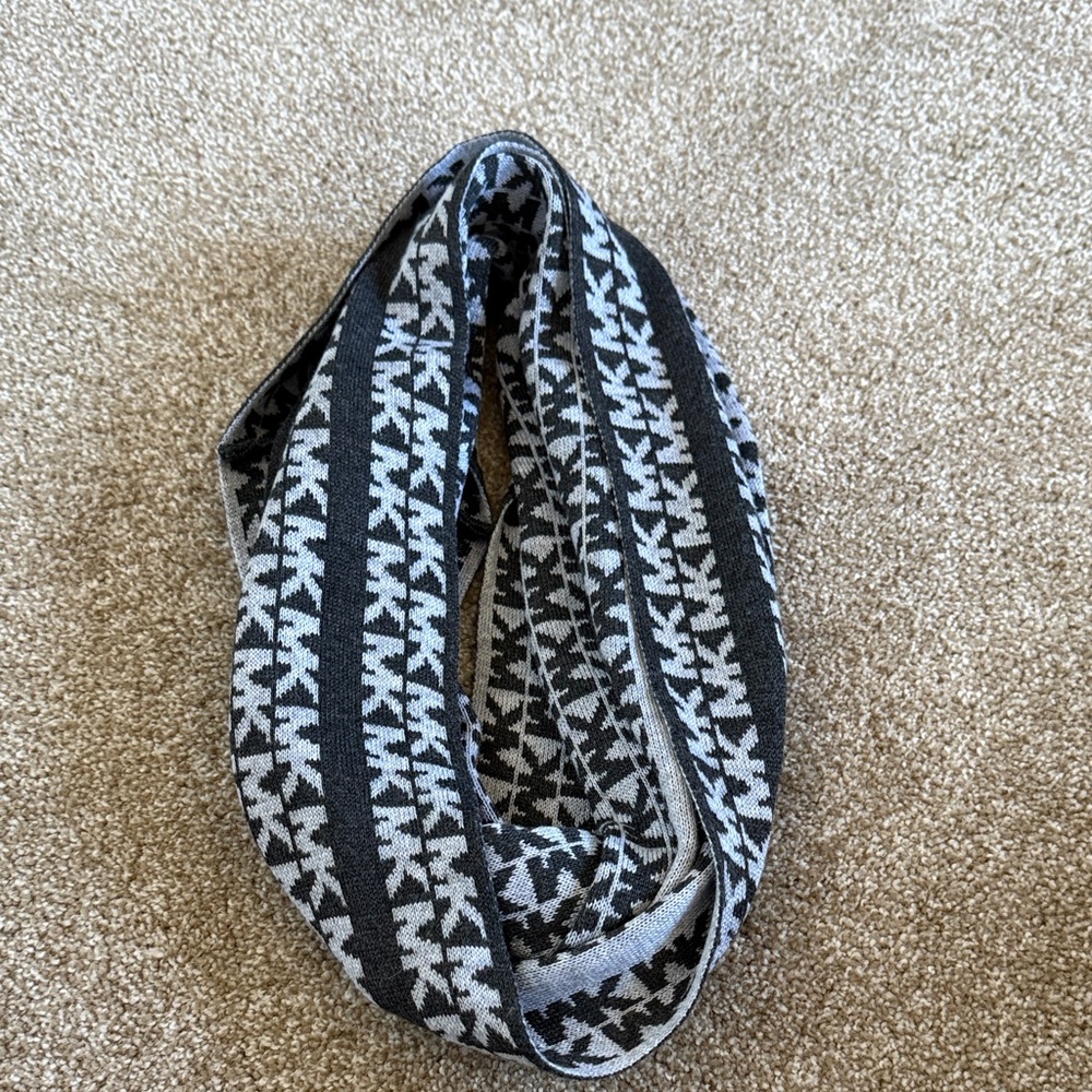 Michael Kors Black and White Logo Scarf